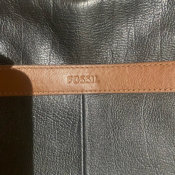 Fossil Messenger Bag - Picture 2 of 5